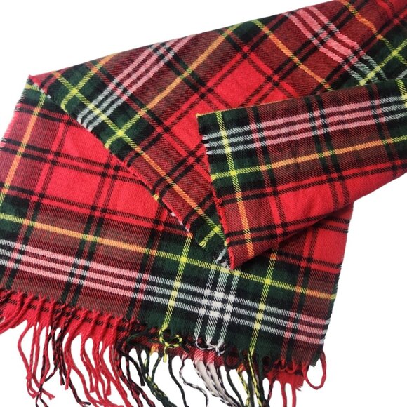 Steve Madden Wide Red Classic Tartan Scarf Fringe Edges Plaid One Size - Picture 1 of 8